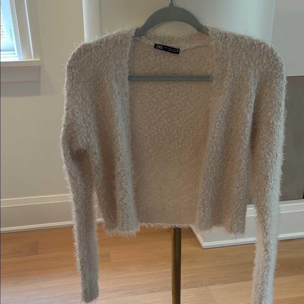 Zara Cream Cardigan Sweater with Textured Knit